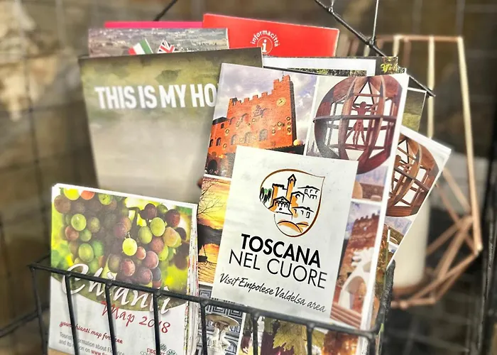 ゲストハウス La Grotta Di Leonardo A Vinci クアッラータ