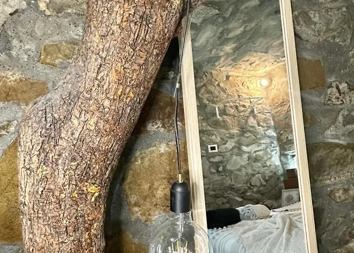 La Grotta Di Leonardo A Vinci クアッラータ